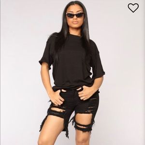 🌟🌟Fashion Nova Sheana Bermuda shorts🌟🌟
